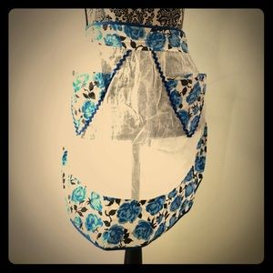 Vintage White Linen Half Apron